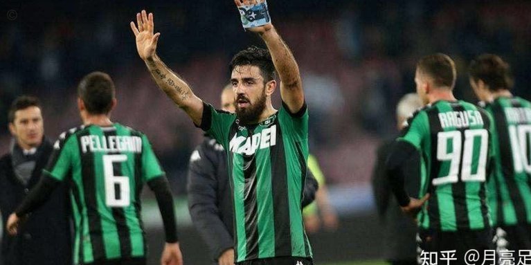 萨索洛2-0少一人米兰，贝拉尔迪、劳伦特建功