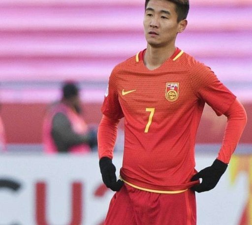 国足集训名单出炉，韦世豪、赵松源入选