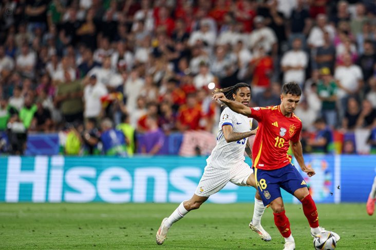 遇强更强！西班牙近6场面对FIFA前13球队全胜，合计打进13球