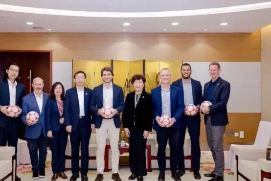 中足联接待亚足联代表团来访 聚焦赛程衔接深化务实业务合作